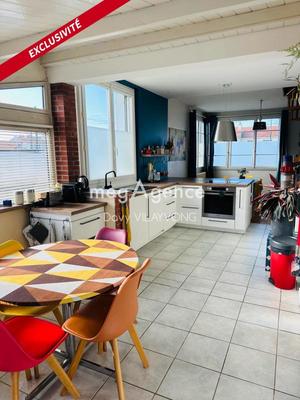 Maison de ville - 94 m² - 6 pièces