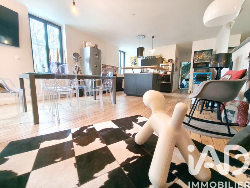 Appartement - 119 m² - 6 pièces