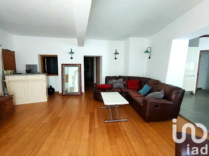 Maison - 160 m² - 9 pièces