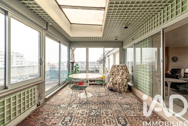 Appartement - 230 m² - 8 pièces