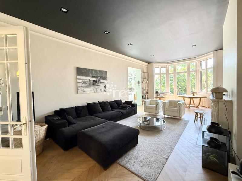 Maison bourgeoise - 226 m² - 7 pièces