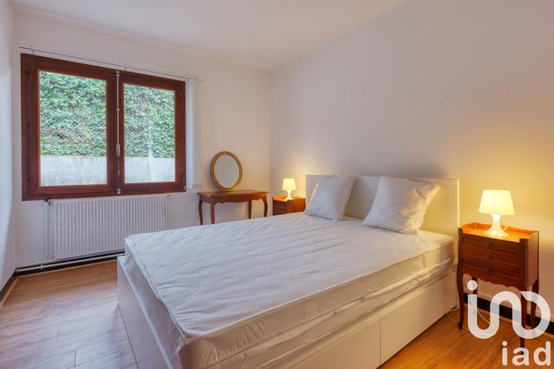 Maison - 195 m² - 12 pièces