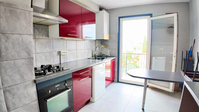 Appartement - 99 m² - 4 pièces