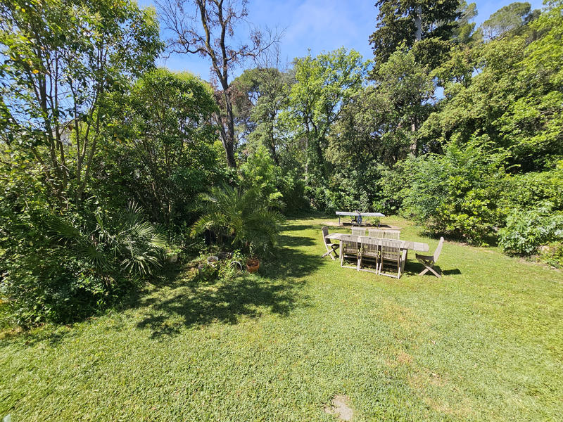 Villa - 288 m² - 7 pièces