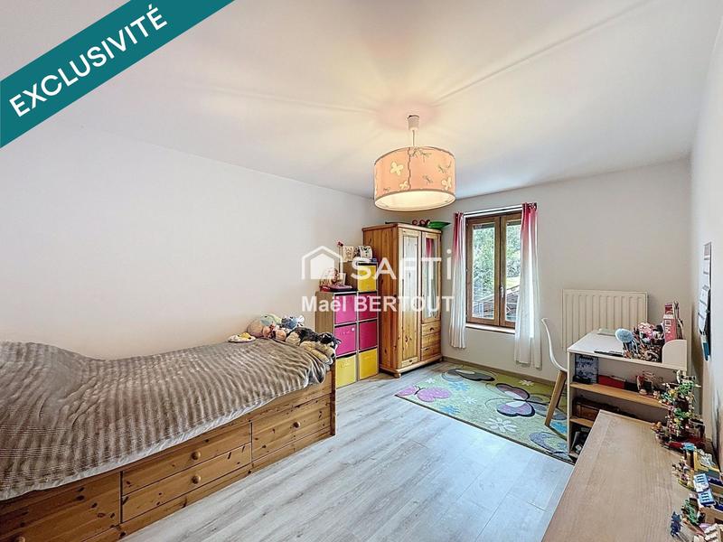 Maison - 278 m² - 13 pièces