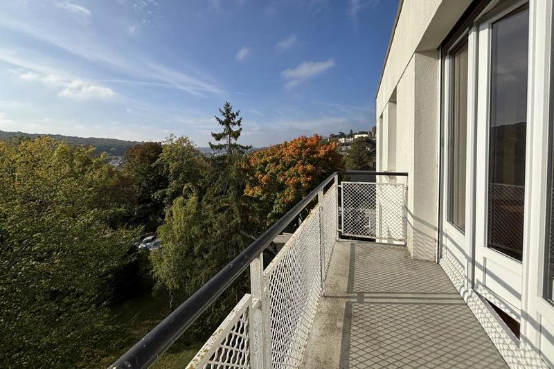 Appartement - 77 m² - 3 pièces