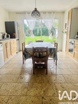 Maison - 180 m² - 5 pièces