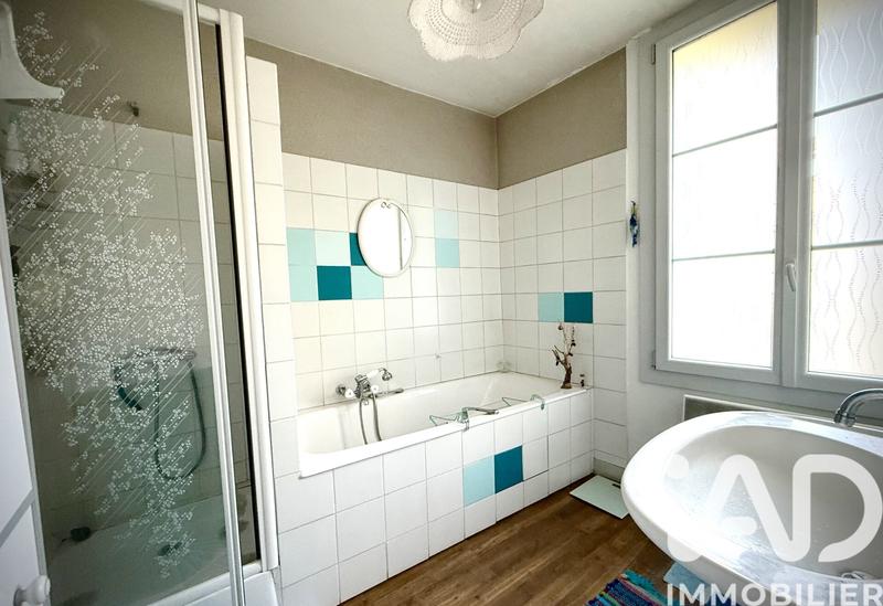 Maison - 140 m² - 7 pièces