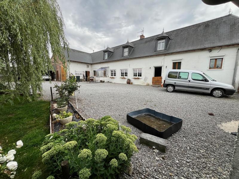Corps de ferme - 263 m² - 13 pièces