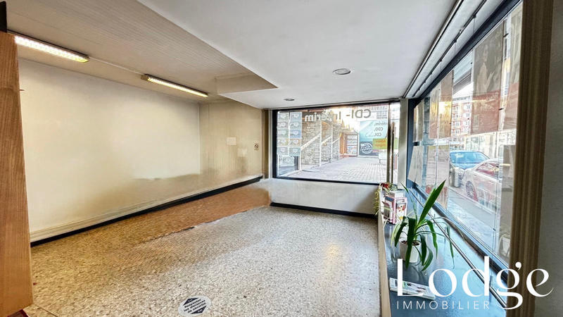 Local commercial - 61 m²