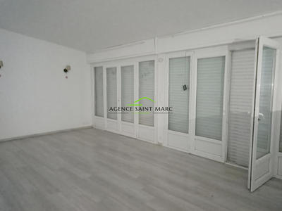 Maison - 76 m² - 3 pièces