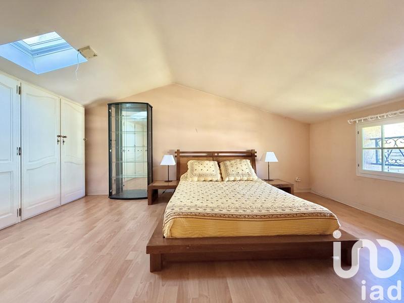 Maison - 128 m² - 7 pièces