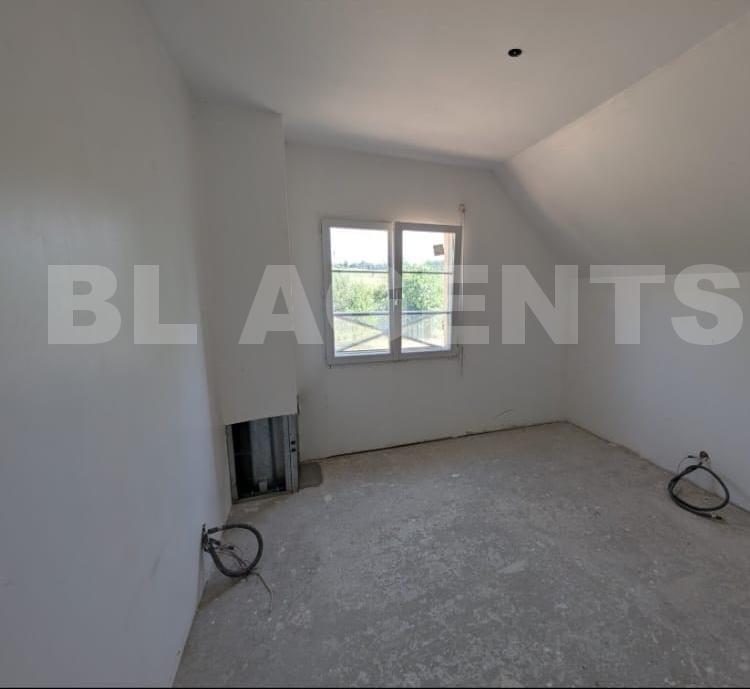 Maison - 173 m² - 6 pièces