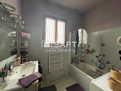 Maison de ville - 95 m² - 4 pièces