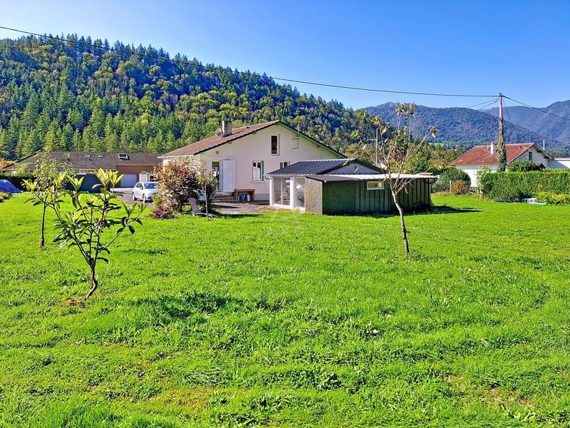 Maison - 96 m² - 4 pièces