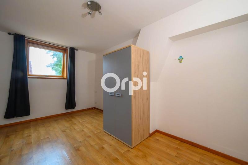 Maison - 97 m² - 5 pièces