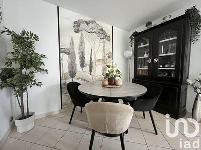 Appartement - 77 m² - 3 pièces