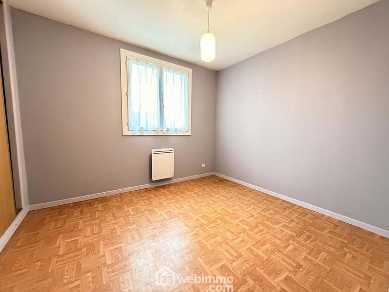 Maison - 93 m² - 5 pièces