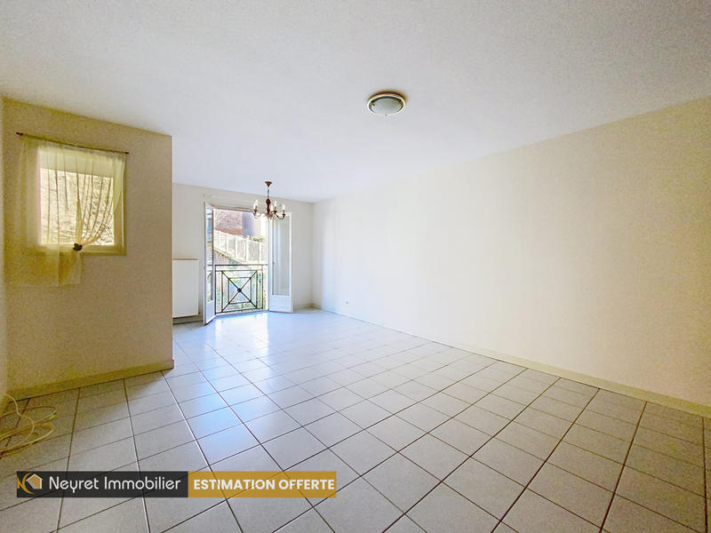 Appartement - 82 m² - 4 pièces