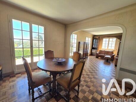 Maison - 151 m² - 6 pièces