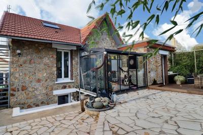 Maison - 133 m² - 6 pièces