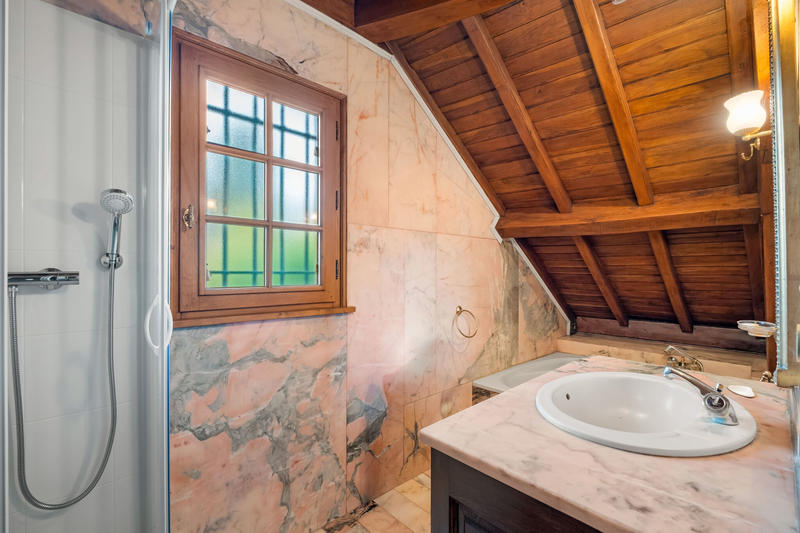 Maison - 167 m² - 5 pièces