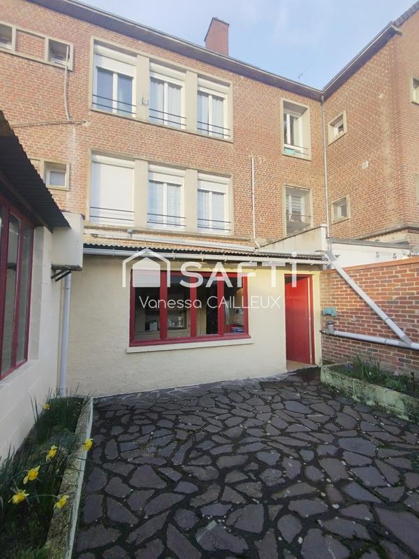 Maison - 229 m² - 6 pièces