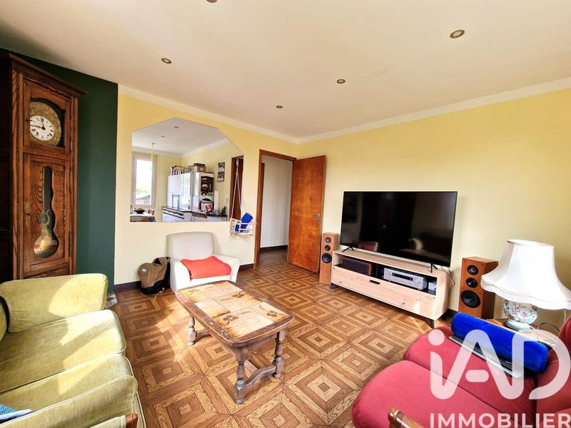 Maison - 94 m² - 5 pièces