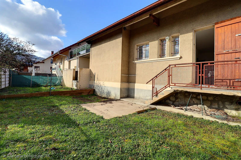 Maison - 131 m² - 6 pièces