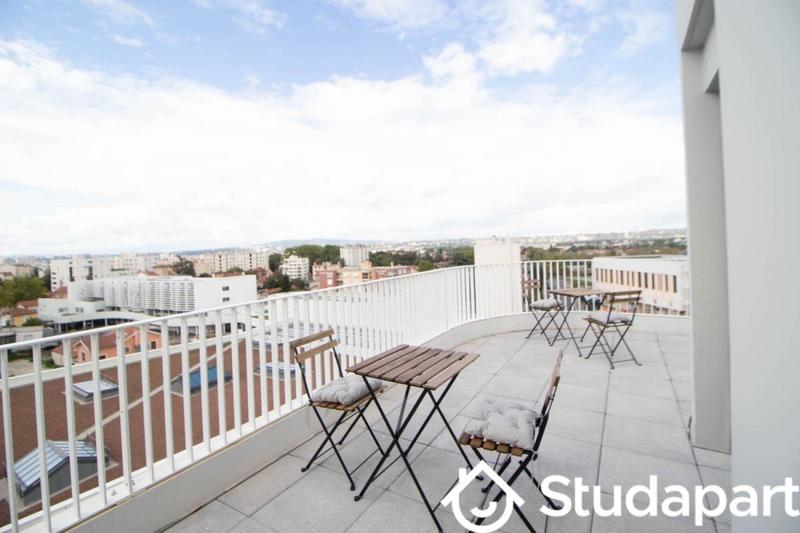 Chambre - 10 m² - 1 pièce