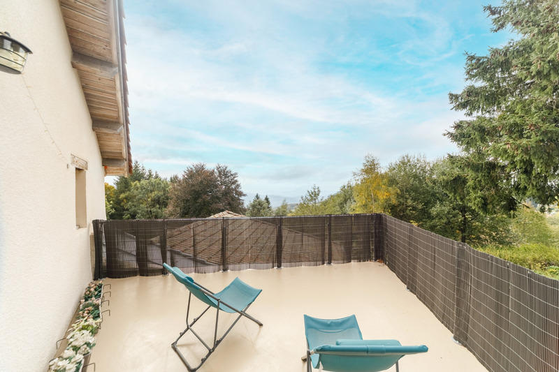 Maison - 310 m² - 14 pièces