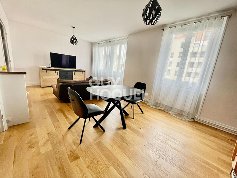 Appartement - 77 m² - 3 pièces