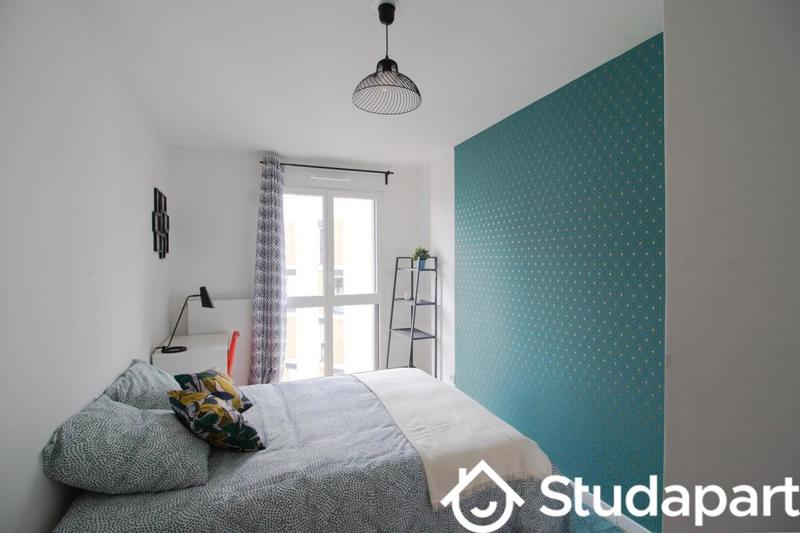 Chambre - 13 m² - 1 pièce