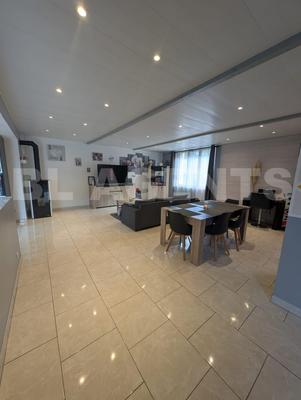 Maison - 134 m² - 6 pièces