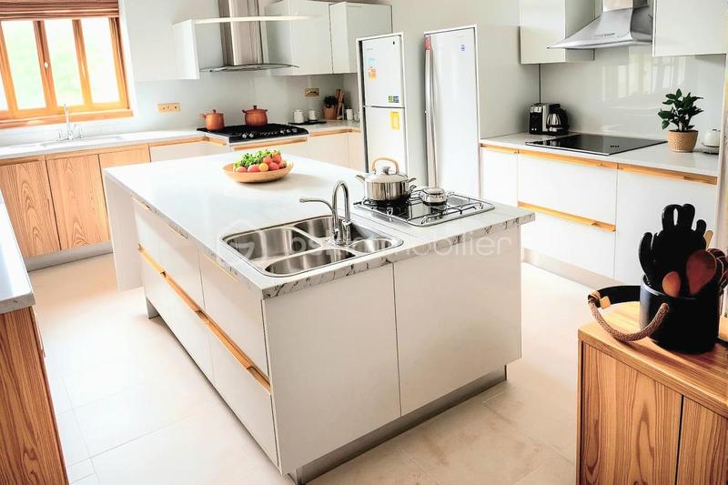 Maison de village - 96 m² - 5 pièces