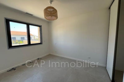 Maison - 102 m² - 4 pièces