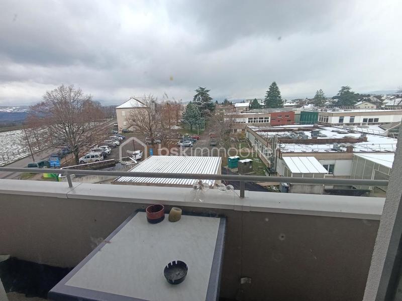 Appartement - 62 m² - 3 pièces