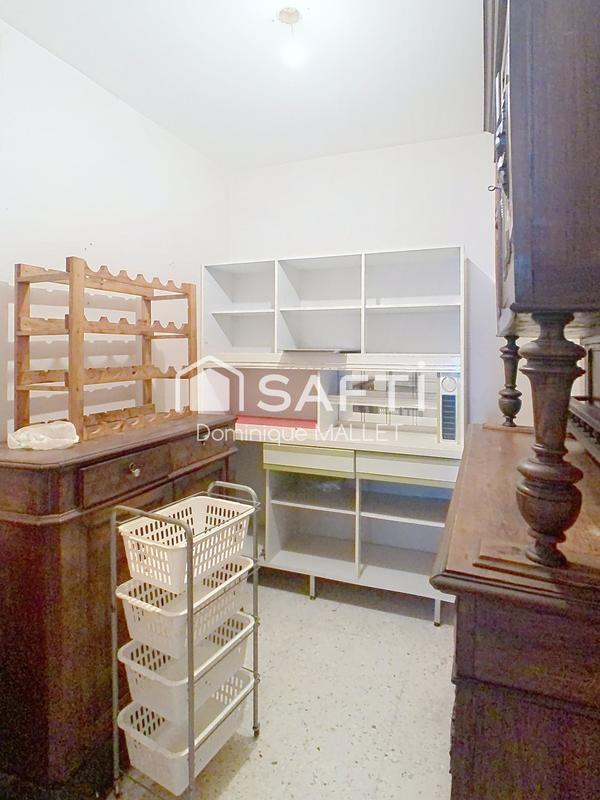 Appartement - 90 m² - 4 pièces