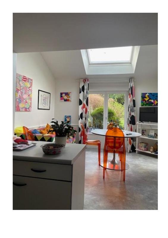 Maison - 225 m² - 8 pièces