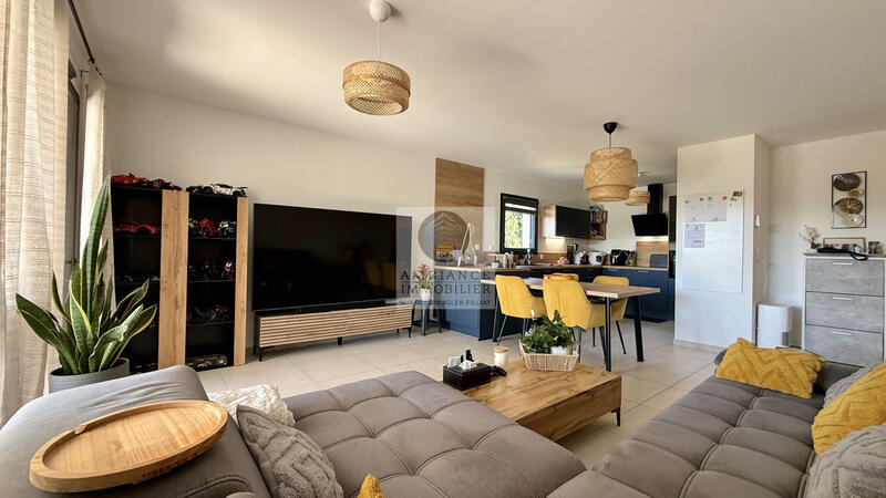 Appartement - 91 m² - 5 pièces