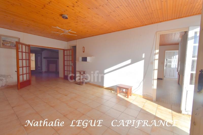 Longère - 137 m² - 9 pièces