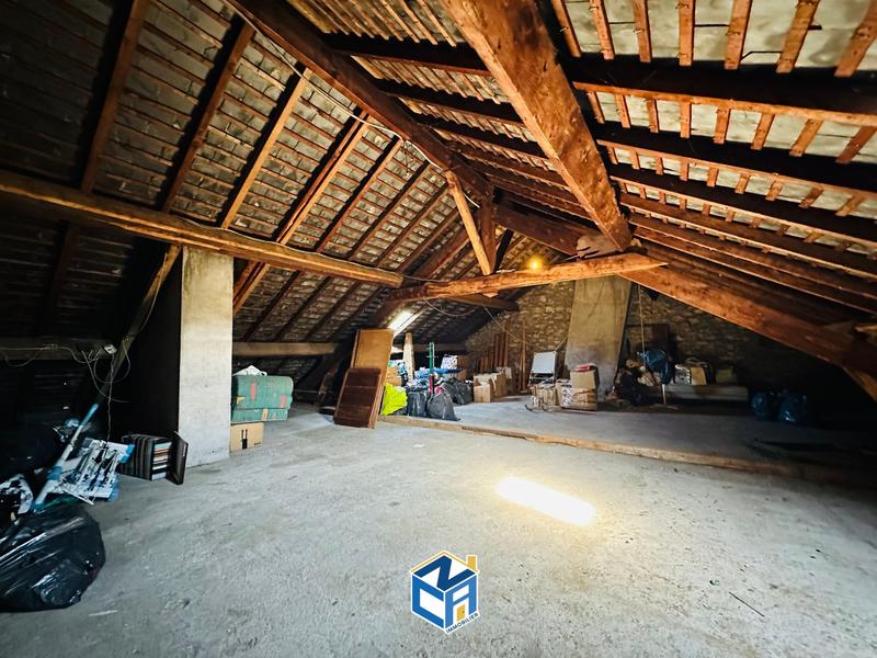 Maison - 175 m² - 6 pièces