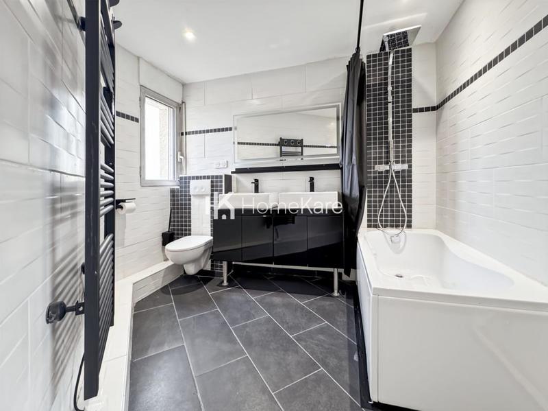 Appartement - 81 m² - 4 pièces