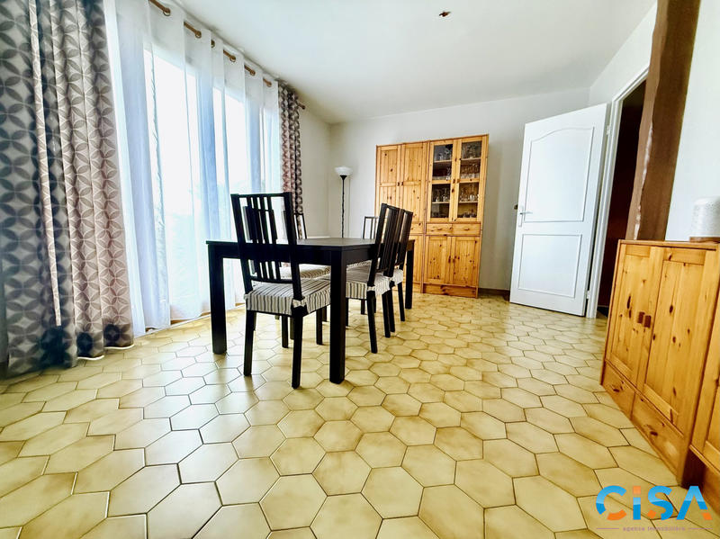 Maison - 130 m² - 7 pièces