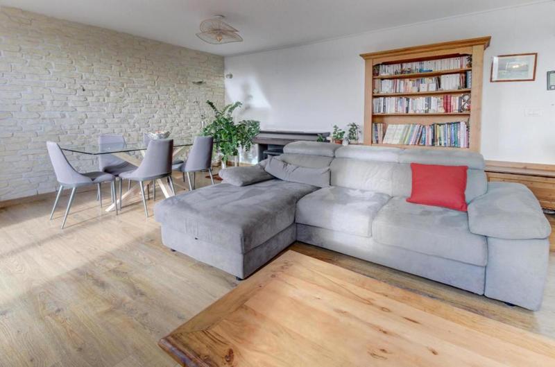 Appartement - 100 m² - 5 pièces