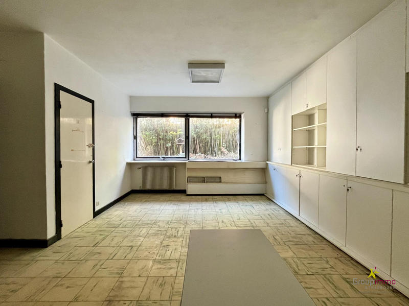 Maison - 231 m² - 8 pièces