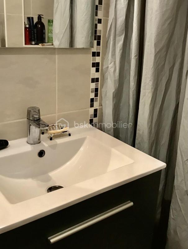 Immeuble - 94 m² - 4 pièces