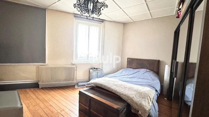 Maison - 150 m² - 7 pièces