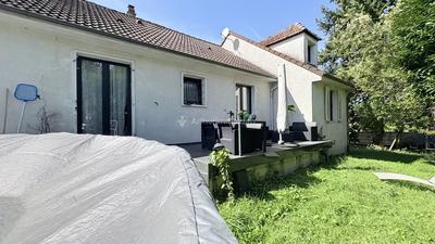 Maison - 134 m² - 6 pièces