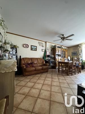 Appartement - 93 m² - 5 pièces